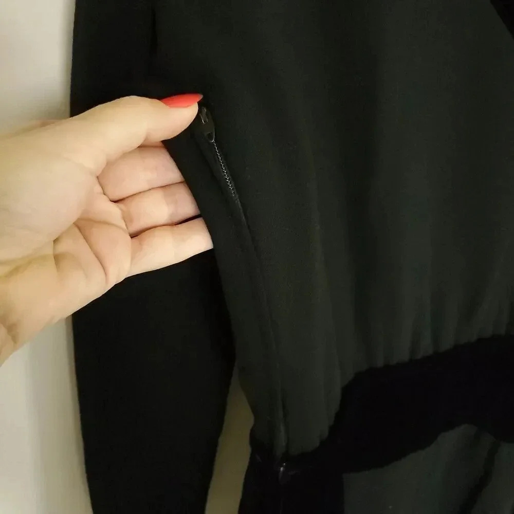 Valentino Boutique Vintage Dress Black Sz 38 US 4 Velvet & Wool Long Sleeves - Picture 5 of 16